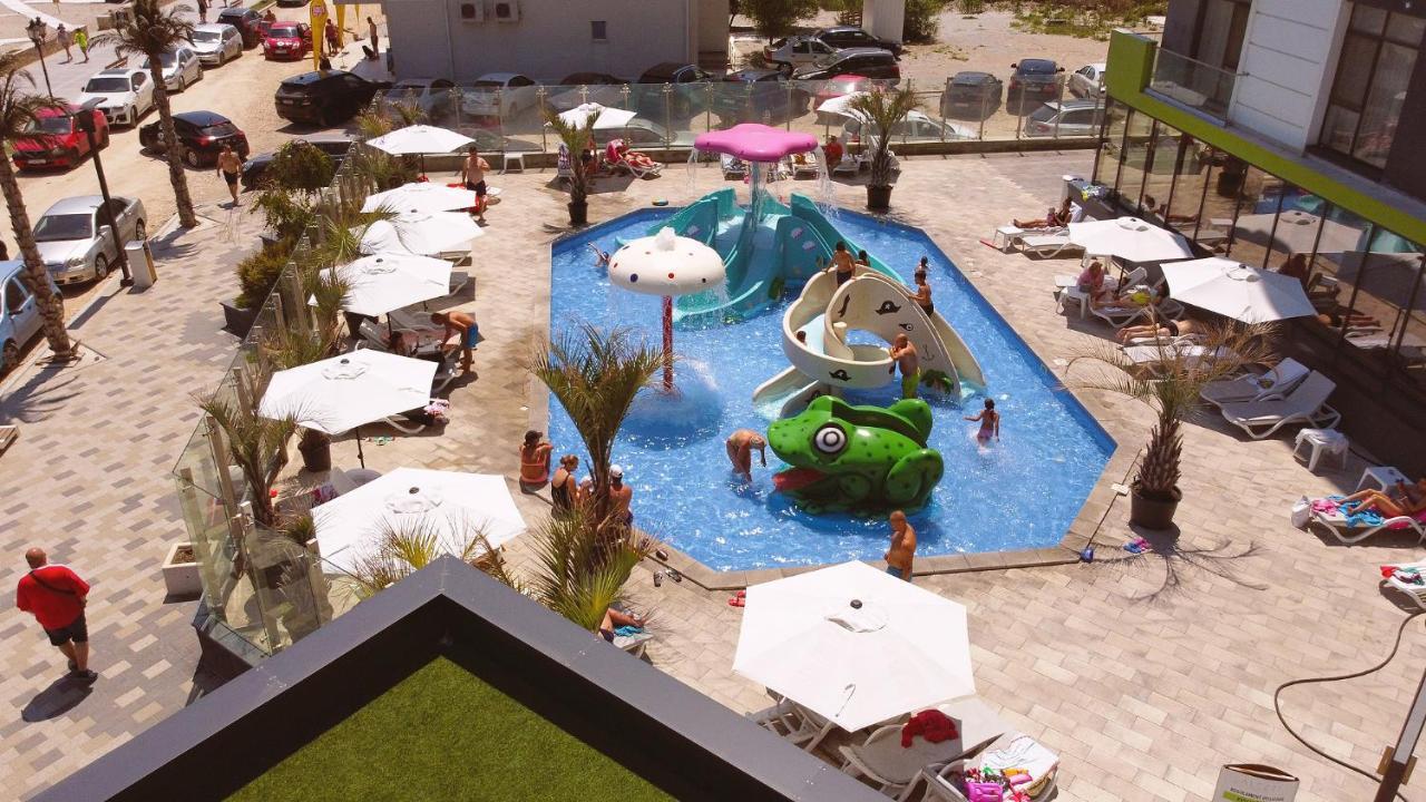Provence Apartment In Spa N Pool Resort Mamaia Dış mekan fotoğraf