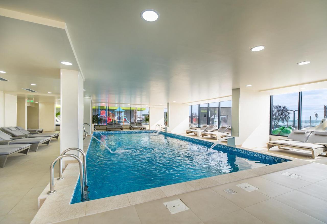 Provence Apartment In Spa N Pool Resort Mamaia Dış mekan fotoğraf